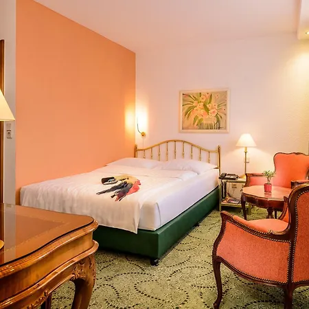 Palmenhof 4*