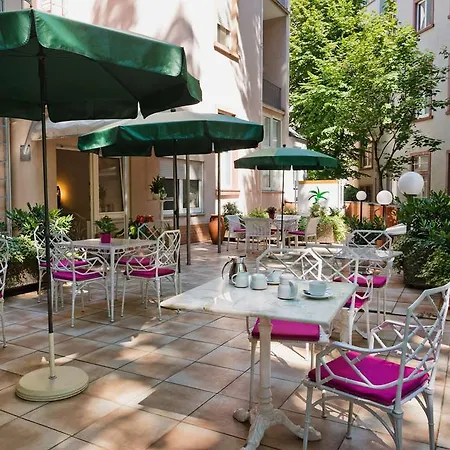 Hotel Palmenhof 4*