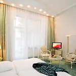 Palmenhof Hotel