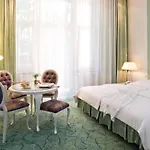 Отель Palmenhof 4*