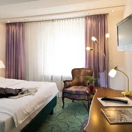 Palmenhof Hotel