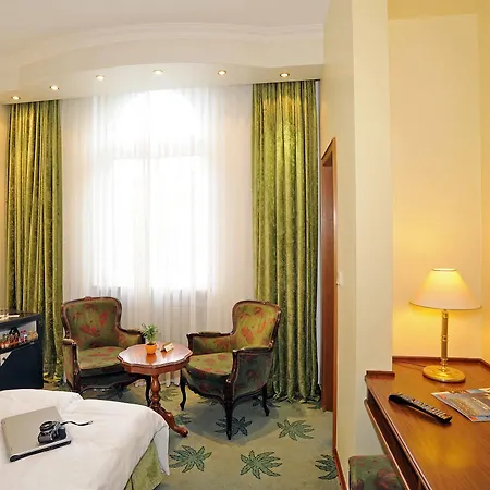 Palmenhof 4*